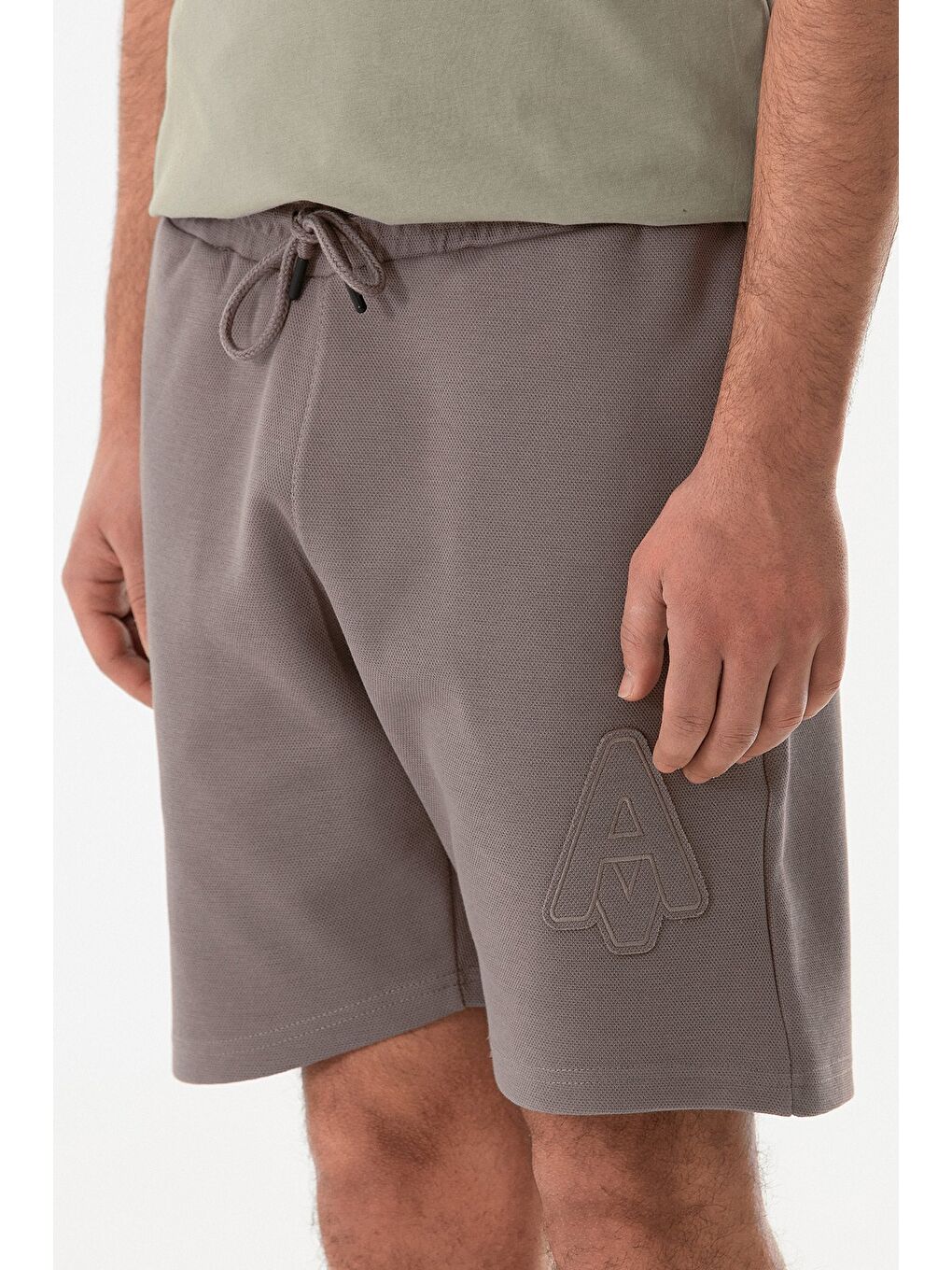 Kahverengi A Nakışlı Beli Bağlamalı Cepli Şort-3