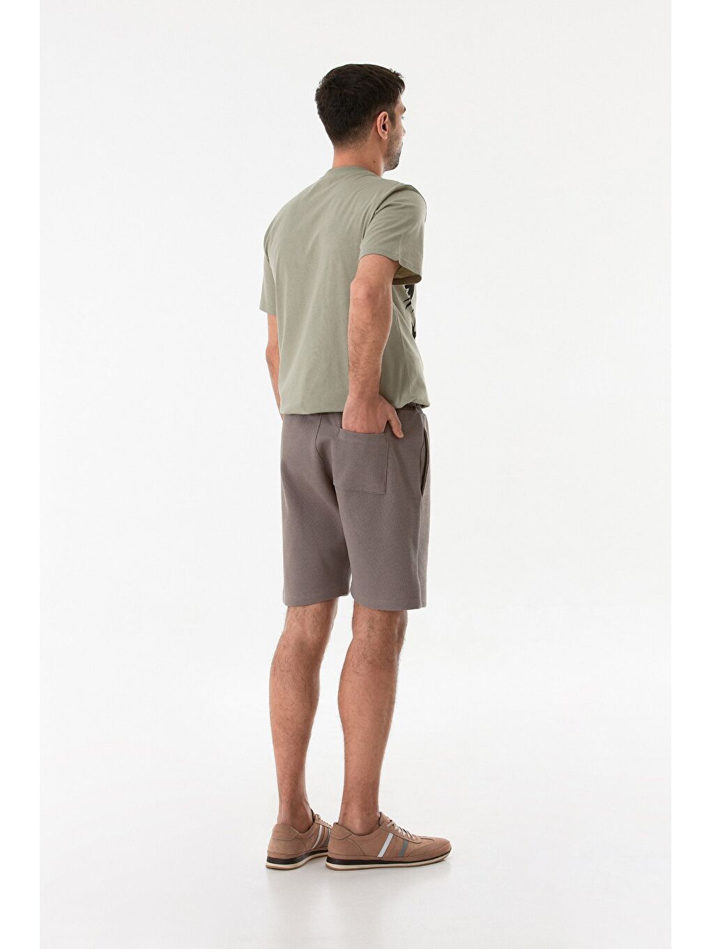 Kahverengi A Nakışlı Beli Bağlamalı Cepli Şort-4