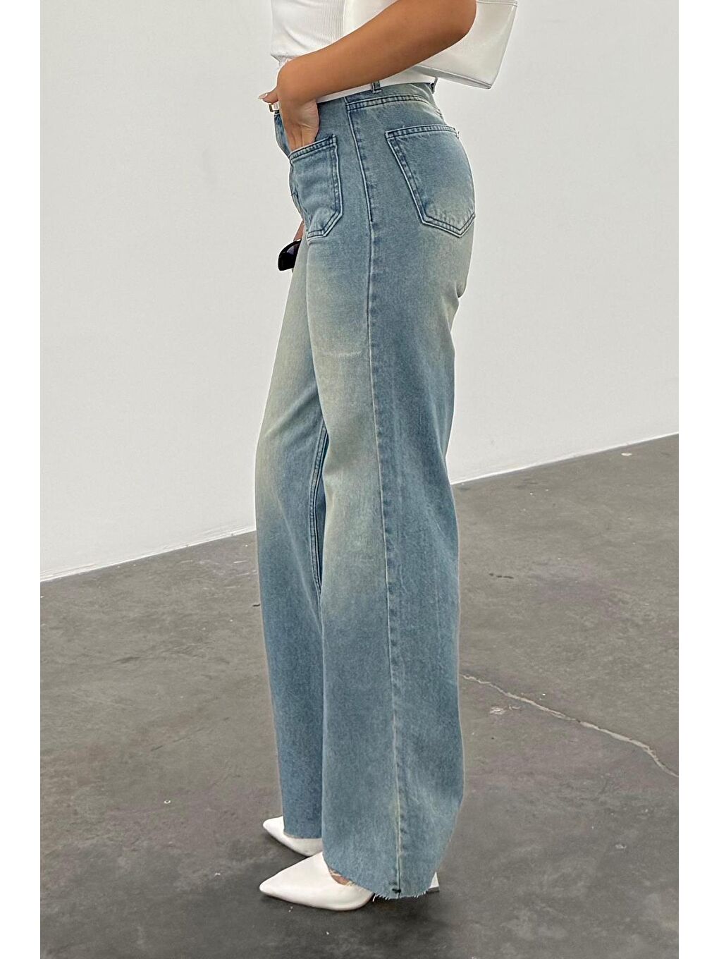 Açık Mavi Ön Cepli Kadın Jean Pantolon Mg2500-3