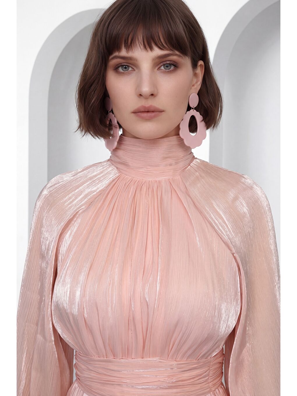 Kadın Pembe Hakim Yaka Volanlı Uzun Kol Davet Elbisesi-1