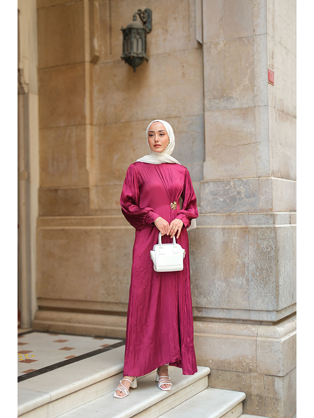 Kadın Ön Broş Detaylı Kırışık Elbise Bordo-1