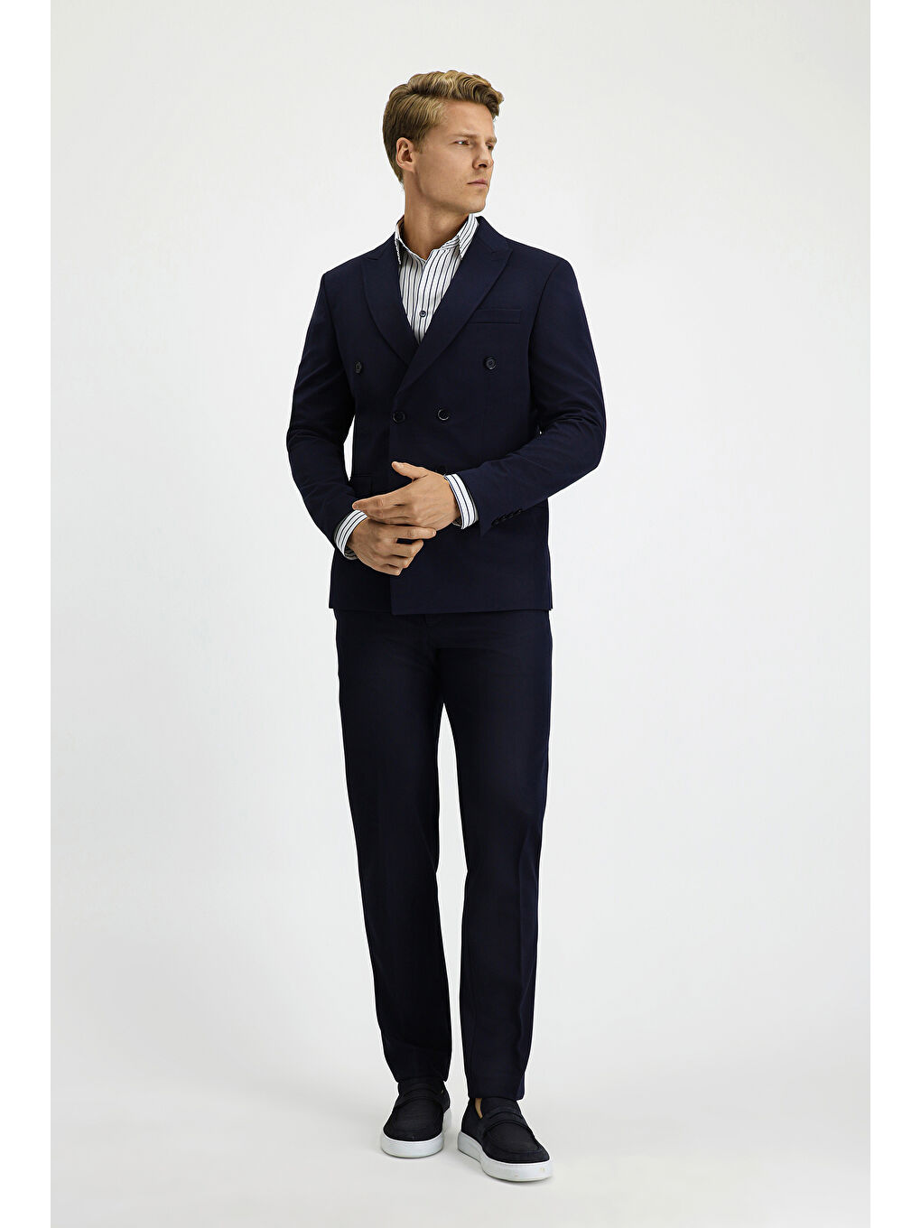 Lacivert Slim Fit Dar Kesim Kruvaze Takım Elbise