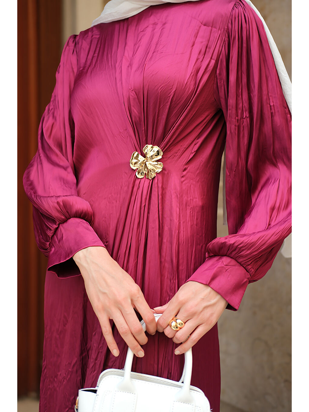 Kadın Ön Broş Detaylı Kırışık Elbise Bordo-4