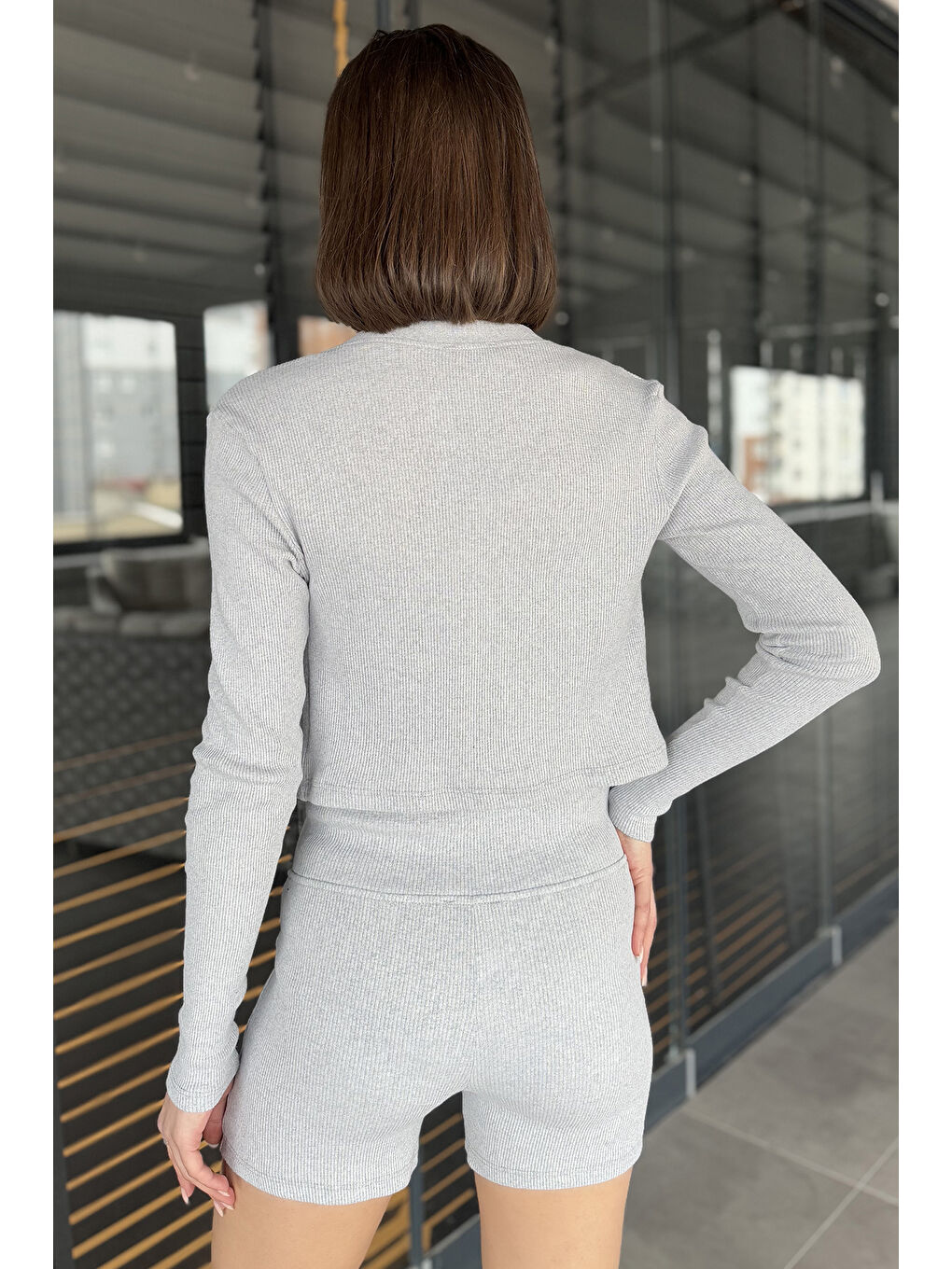 Gri Kadın Kaşkorse Crop Hırka Şort Üçlü Takım-2