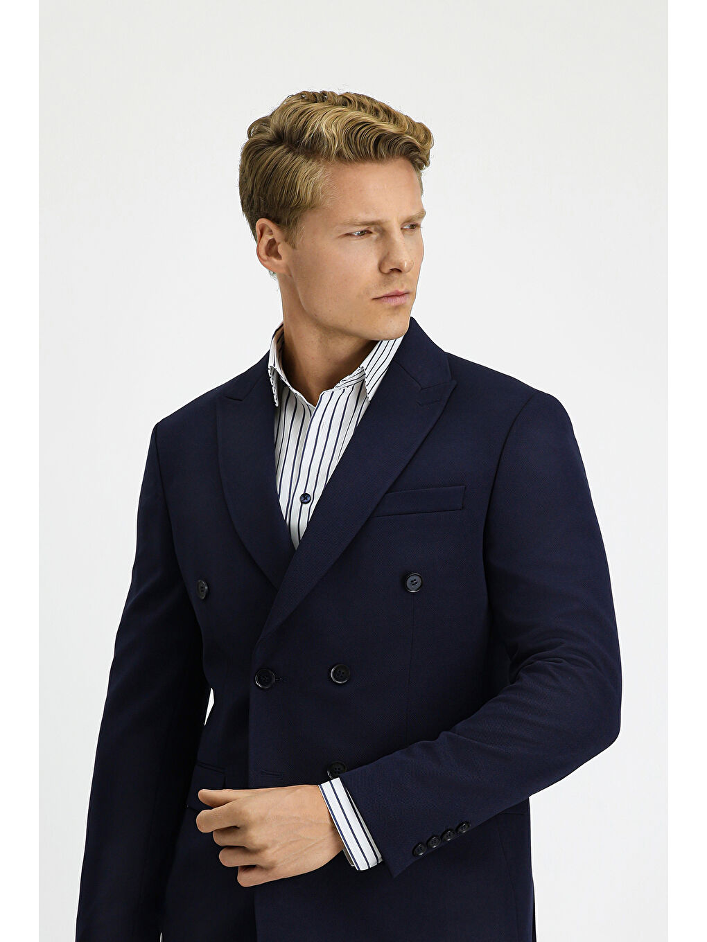 Lacivert Slim Fit Dar Kesim Kruvaze Takım Elbise-3