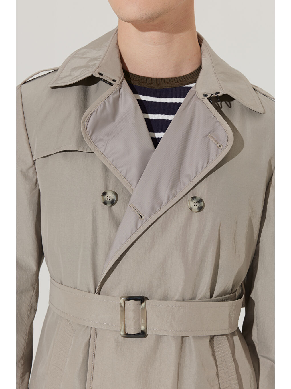 Erkek Bej Standart Fit Normal Kesim Bebe Yaka Beli Kemerli Trençkot-3