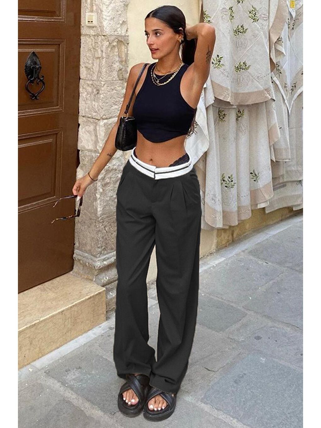 Siyah Kemer Detaylı Bol Paça Pantolon Mg1834-1