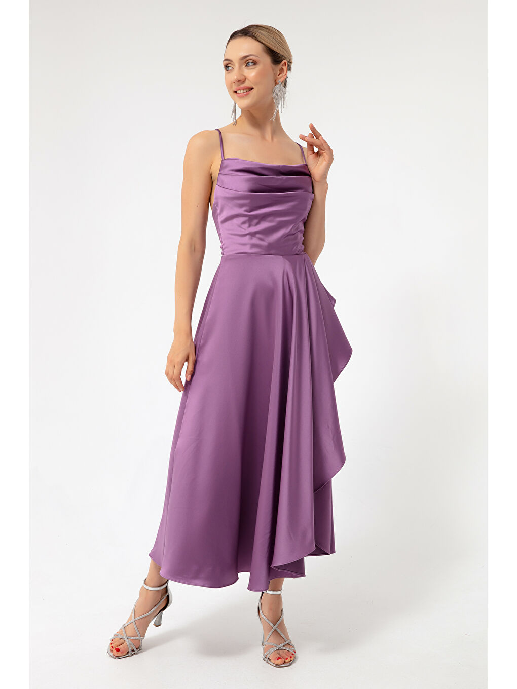 Lila Kadın Lavanta Volanlı Yırtmaçlı Saten Midi Boy Abiye & Mezuniyet Elbisesi-2