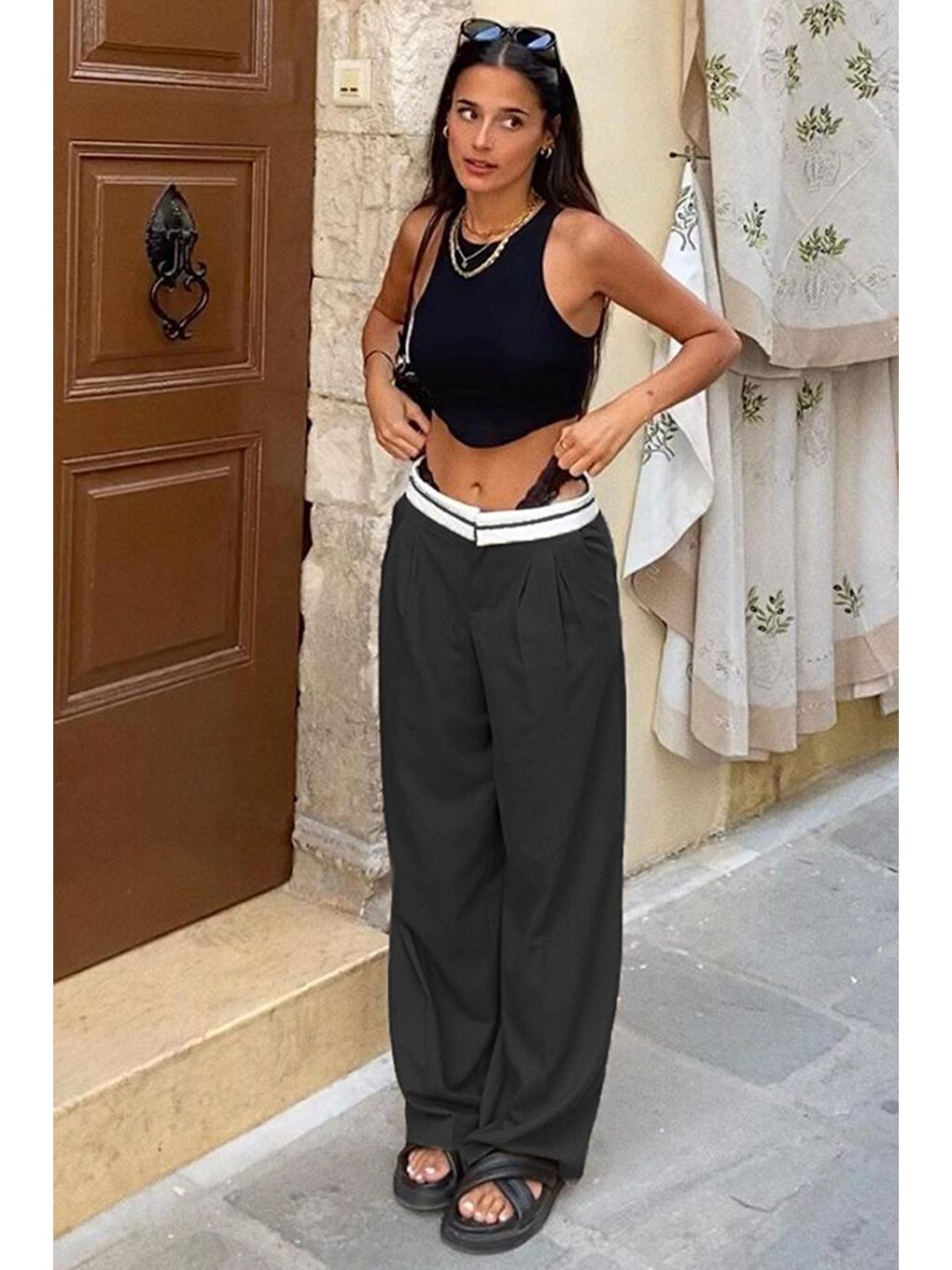 Siyah Kemer Detaylı Bol Paça Pantolon Mg1834-2