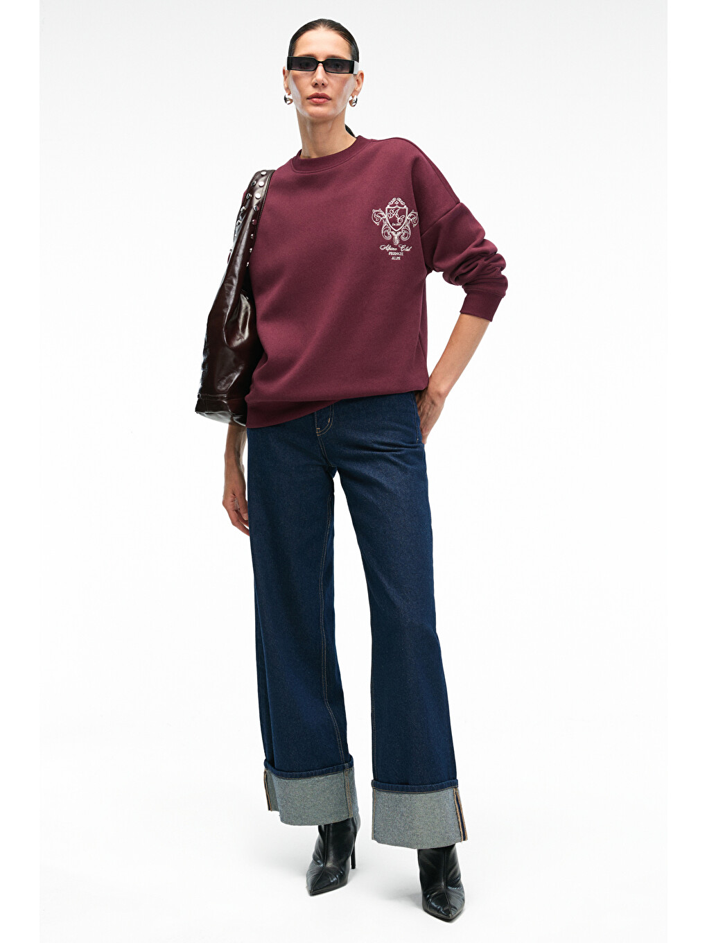 Audra Kadın Oversize Yuvarlak Yaka Nakış Detaylı Bordo Sweatshirt-2