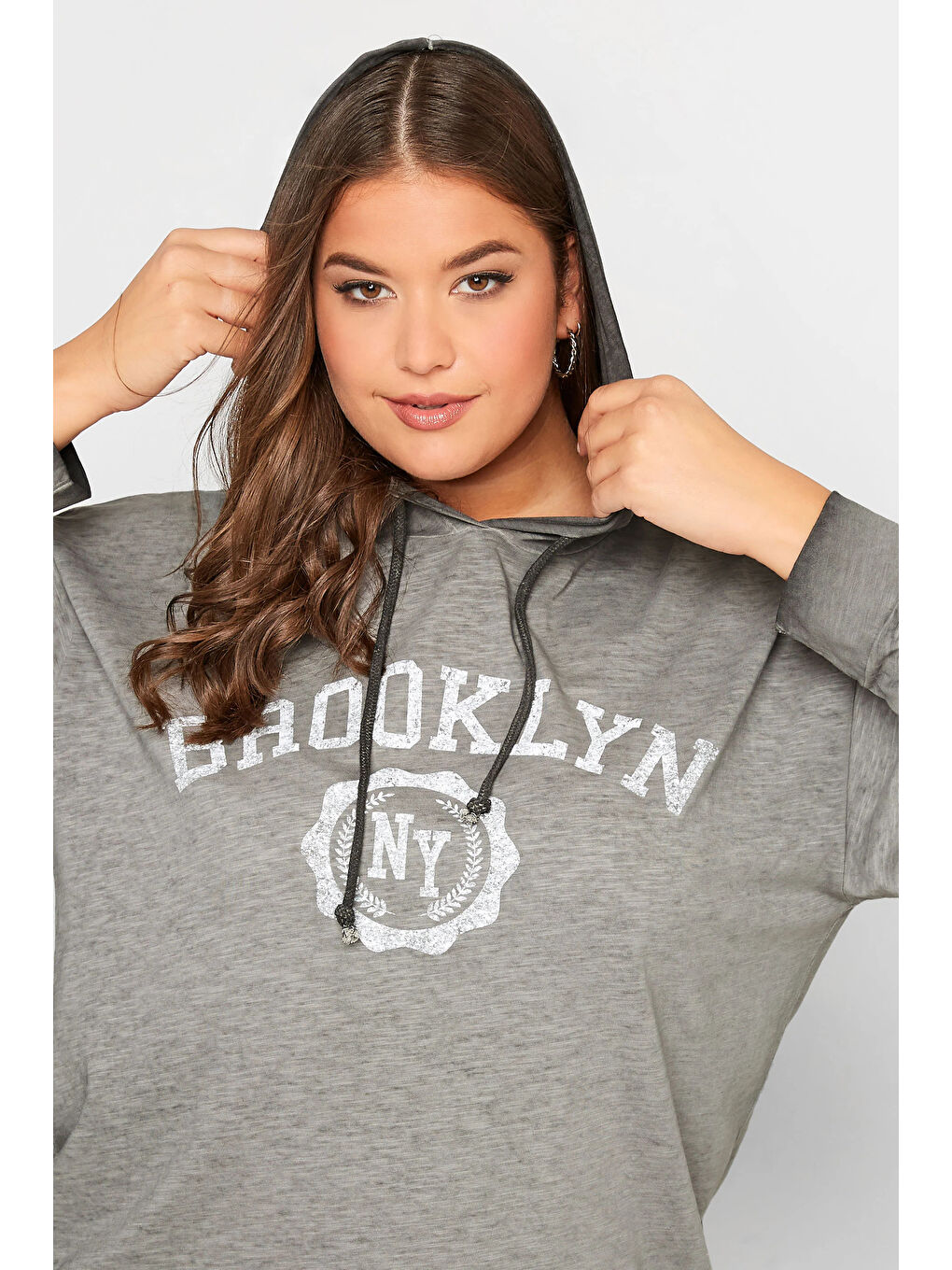 Gri Büyük Beden Kapüşonlu Uzun Kollu Baskılı Sweatshirt 301145-5