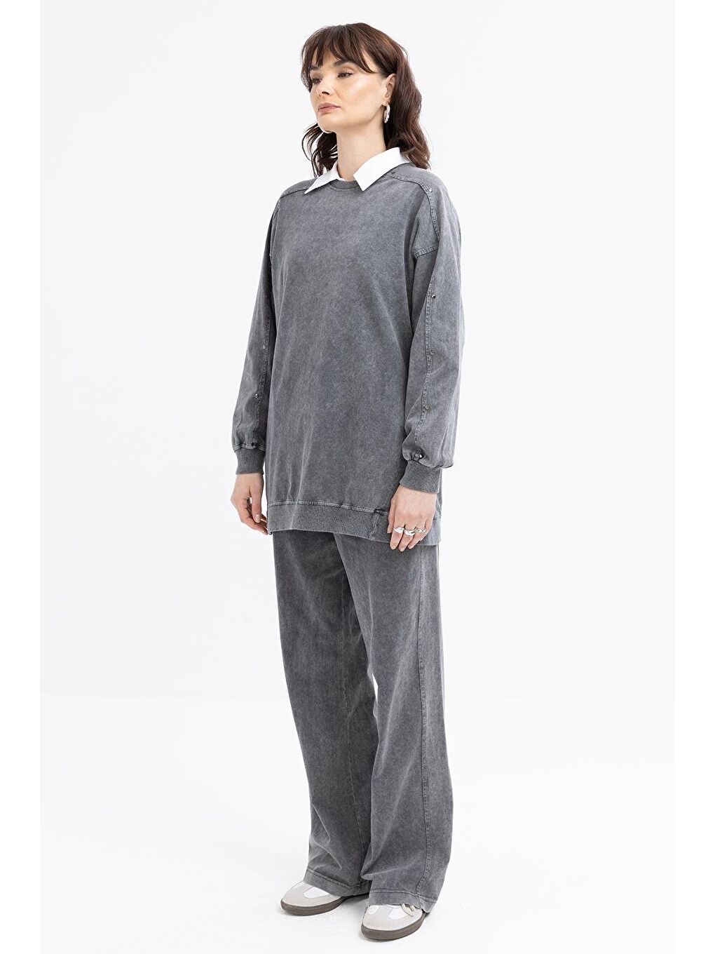 Siyah-Ribanalı Pantolonlu Takım-1