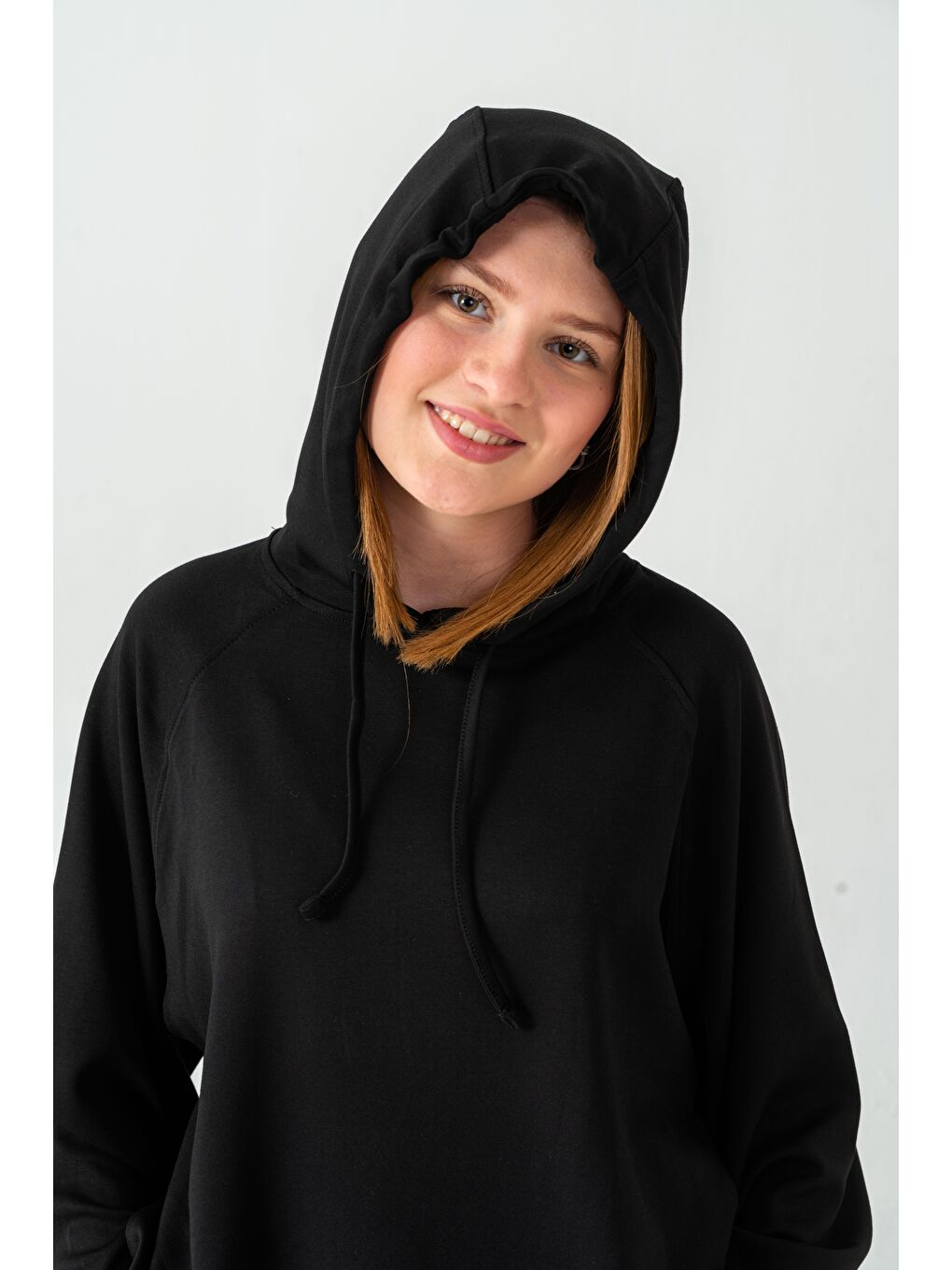 Siyah Kumaşlı Kapüşonlu Kadın Sweat Takım-7