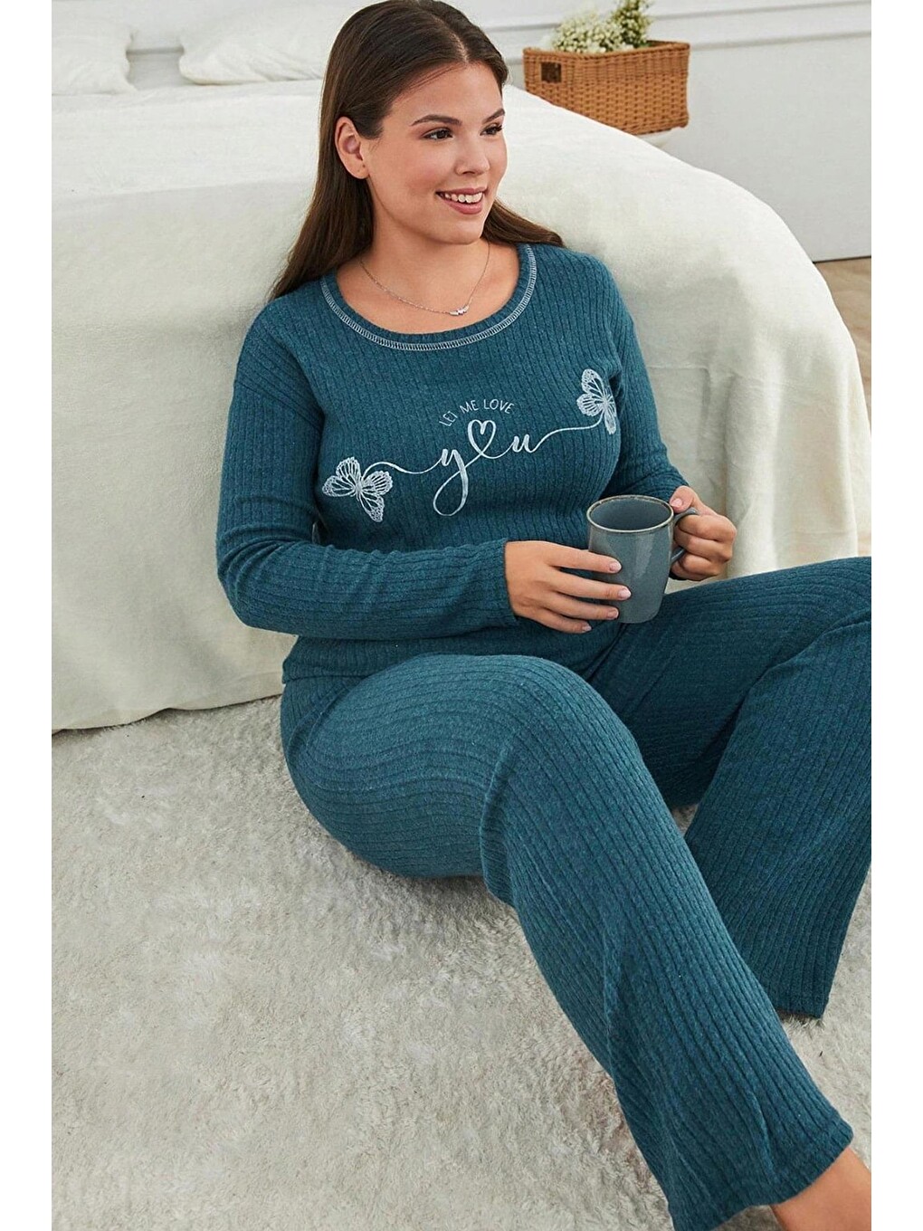 Petrol Büyük Beden Tavşan Baskılı Pijama Takımı
