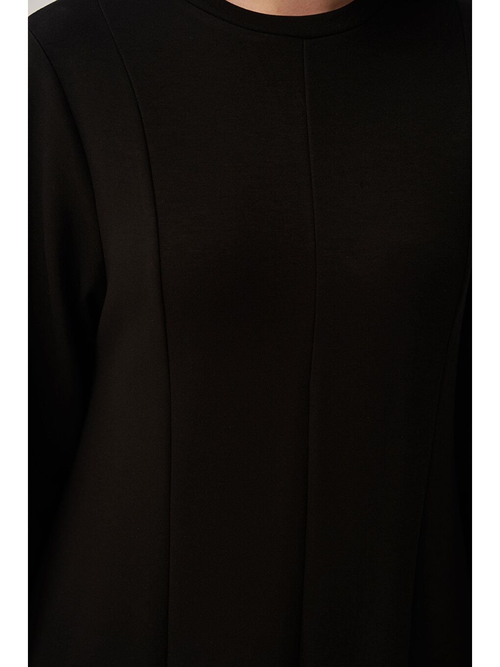 Siyah-Yumuşak Dokulu Parçalı Elbise-3