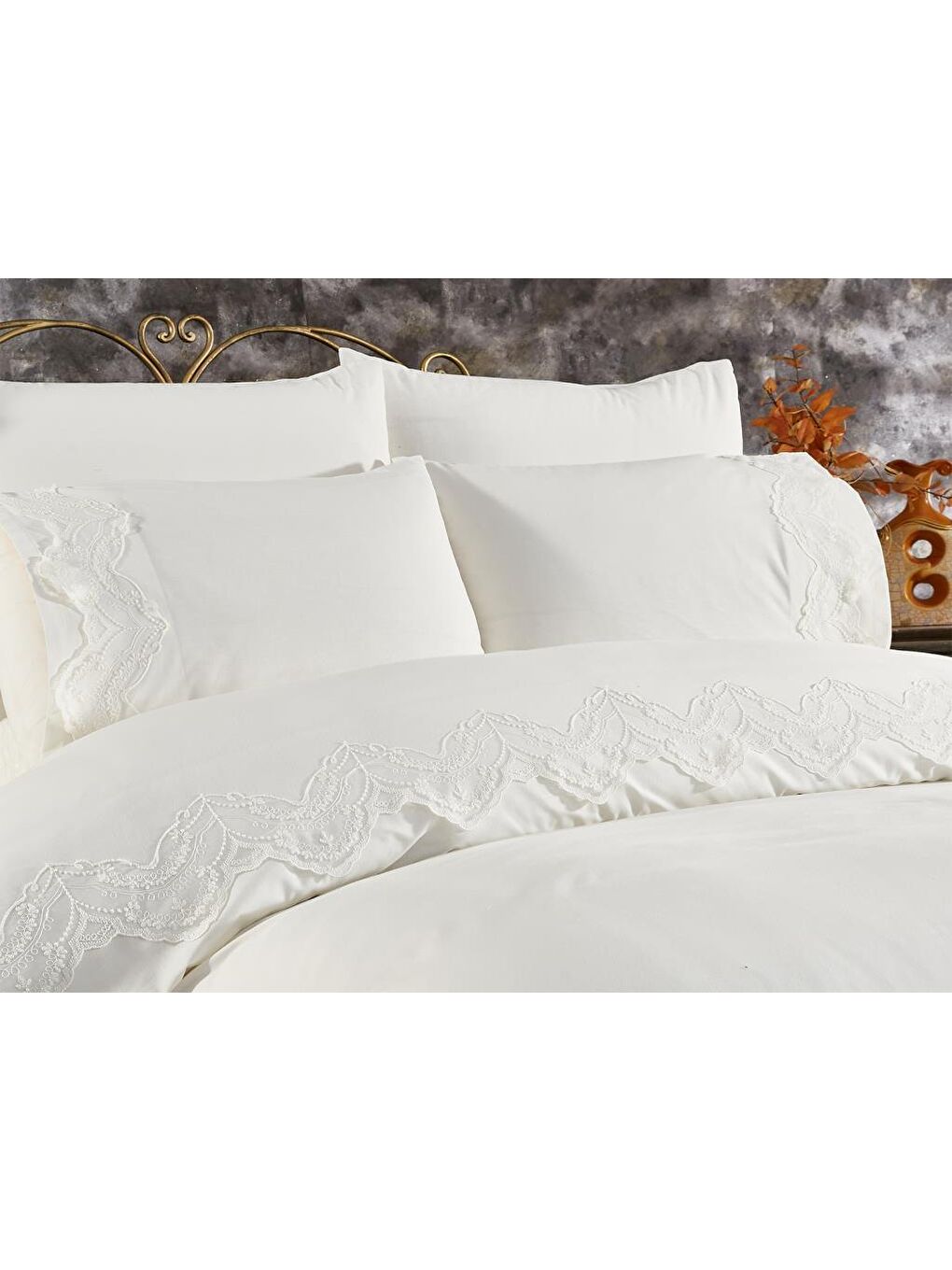 Karışık Fransız Dantelli Hanzade Çeyizlik Nevresim Takımı Krem-1