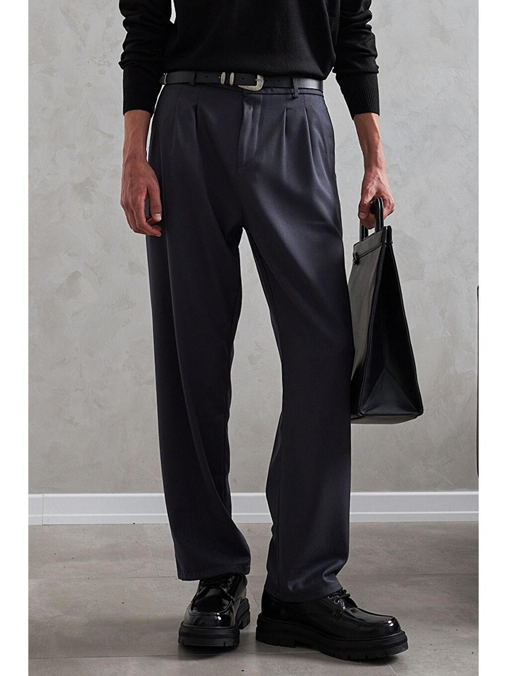 Gri Erkek Pileli Baggy Kalıp Kumaş Pantolon