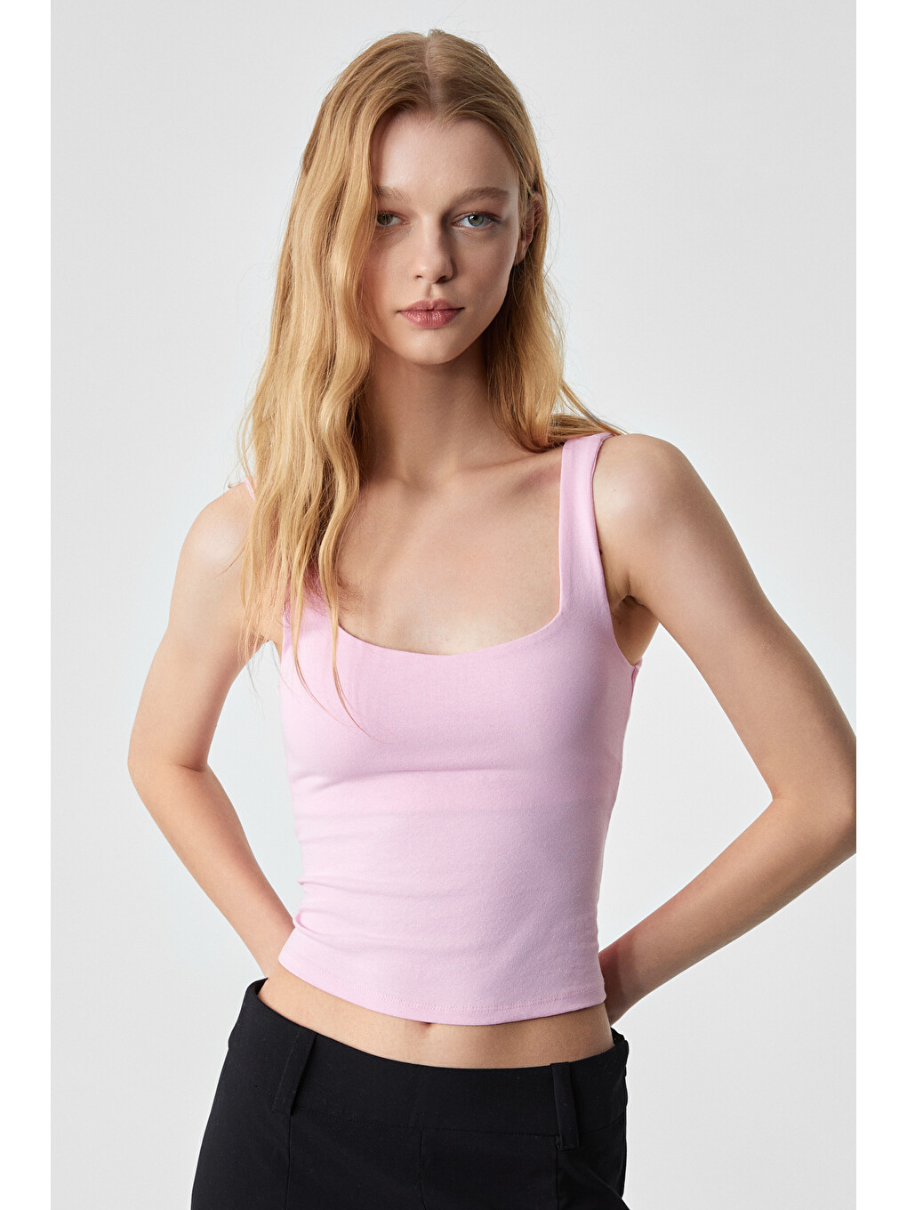 Pembe SANUKI Kadın Slim Kısa Oyuk Yaka PEMBE Bluz-2