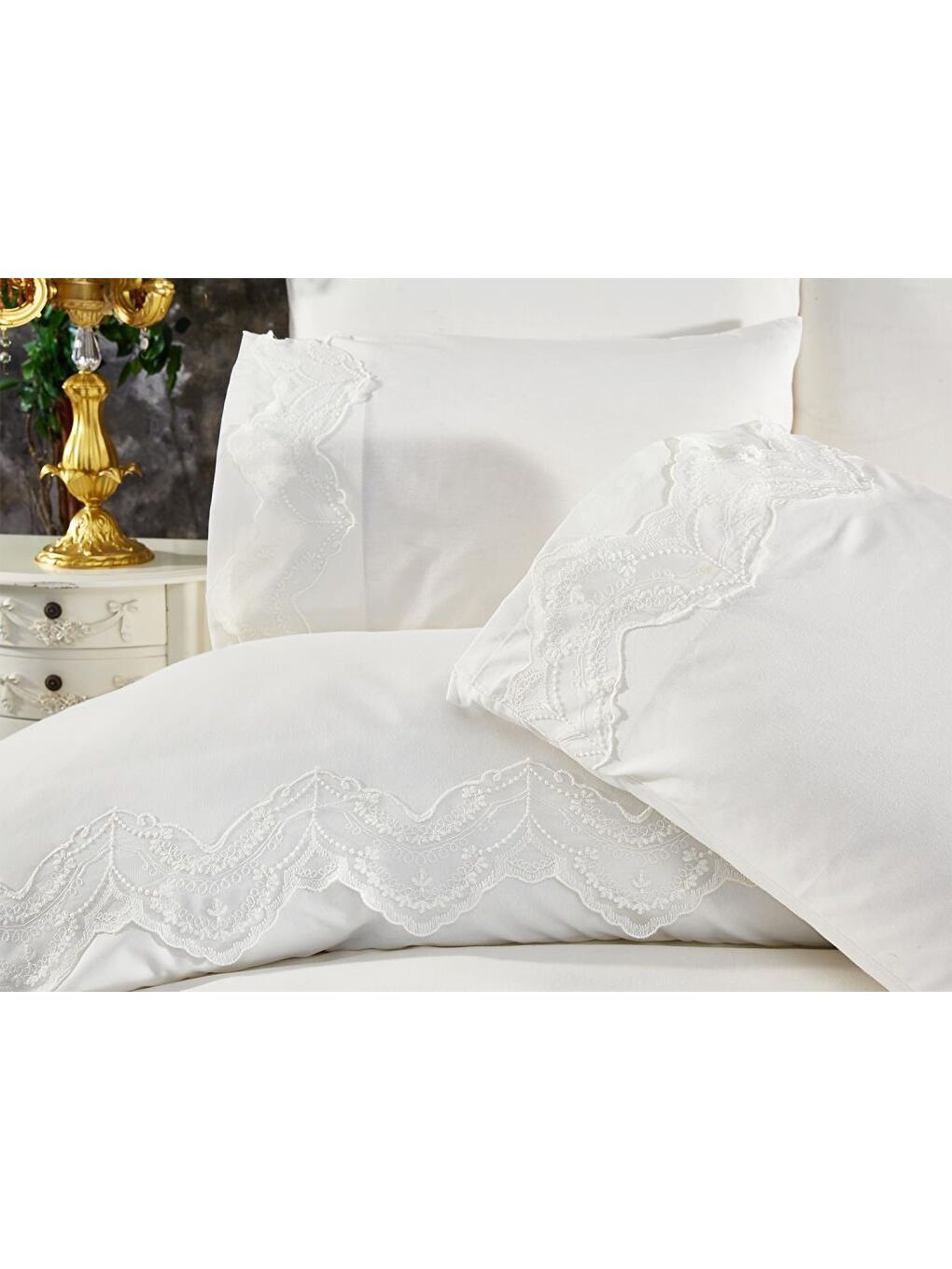 Karışık Fransız Dantelli Hanzade Çeyizlik Nevresim Takımı Krem-4