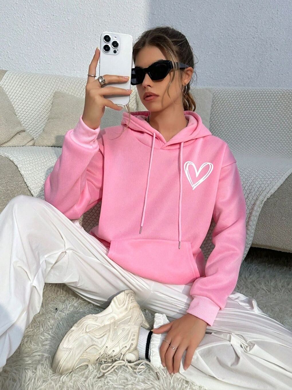Kadın Pembe Kalpli Baskı Oversize Kapüşonlu Sweatshirt Hoodie