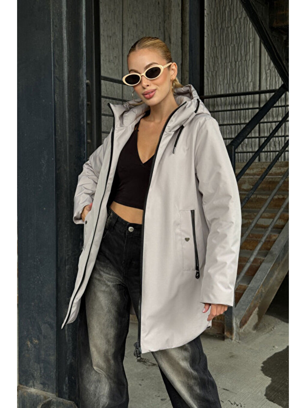 Gri Çift Cepli Kapüşonlu Mont-2