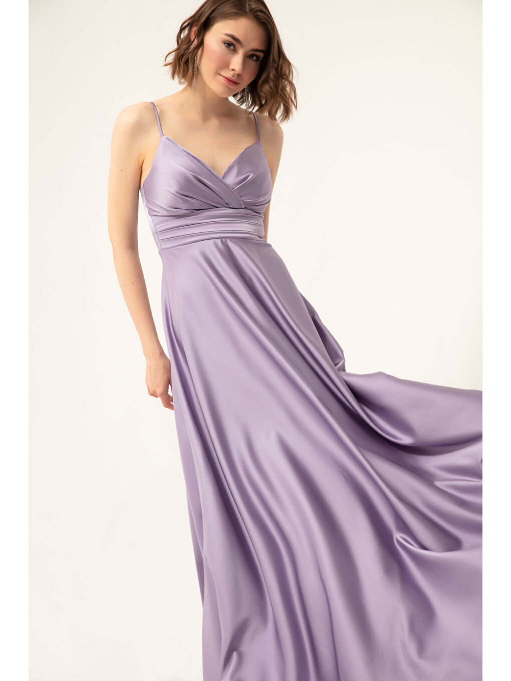 Kadın Lila İp Askılı Bel Kemerli Saten Uzun Abiye & Mezuniyet Elbisesi