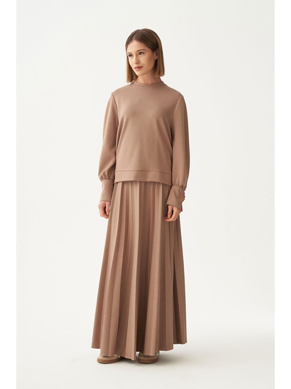 Bej Vizon-Yumuşak Dokulu Pliseli Etekli Takım