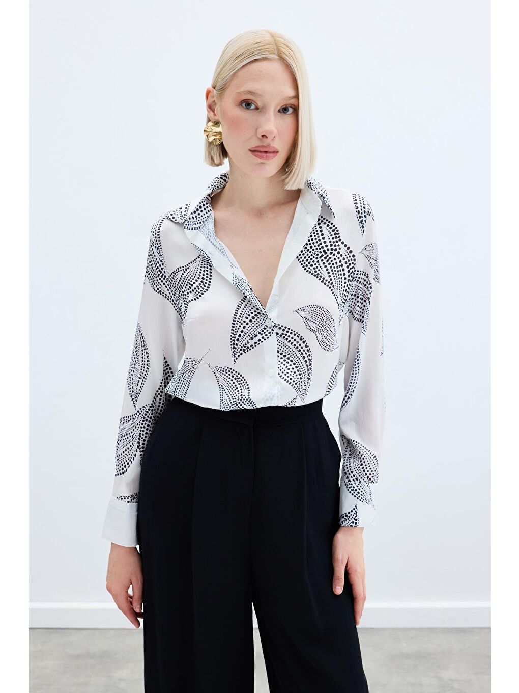 Arkası Uzun Desenli Gömlek - Ekru-4