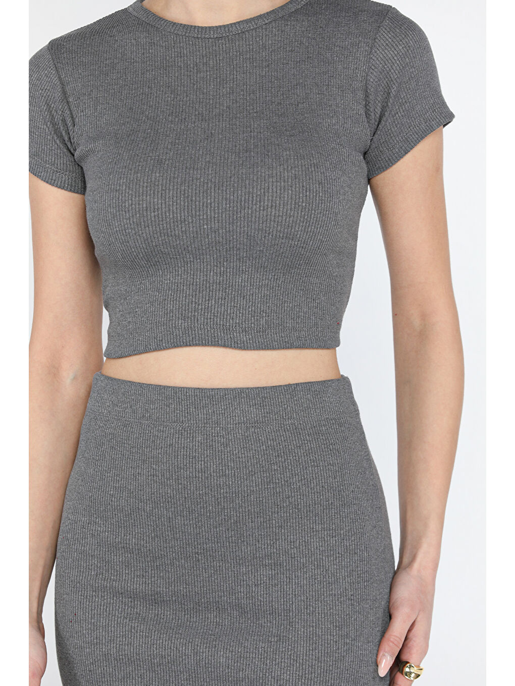 Gri Bisklet Yaka Midi Boy Elastanlı Yırtmaçlı Kaşkorse Kadın İkili Takım-3