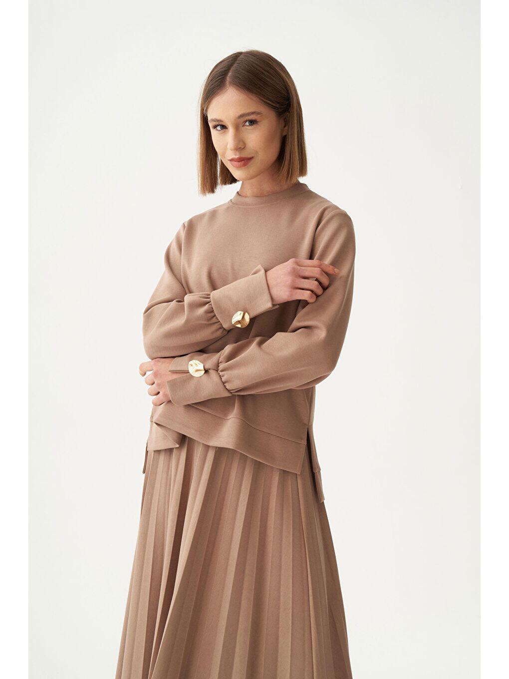 Bej Vizon-Yumuşak Dokulu Pliseli Etekli Takım-3