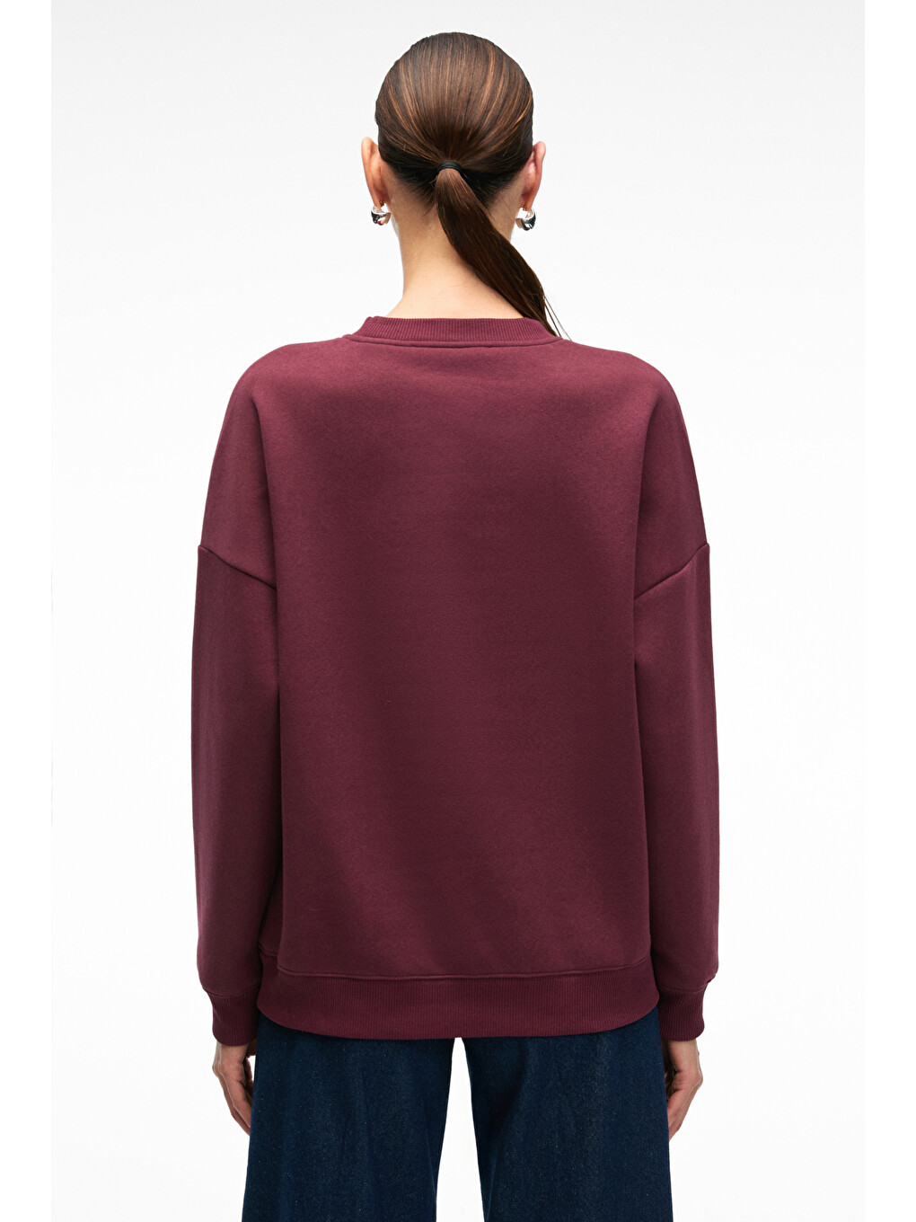 Audra Kadın Oversize Yuvarlak Yaka Nakış Detaylı Bordo Sweatshirt-5