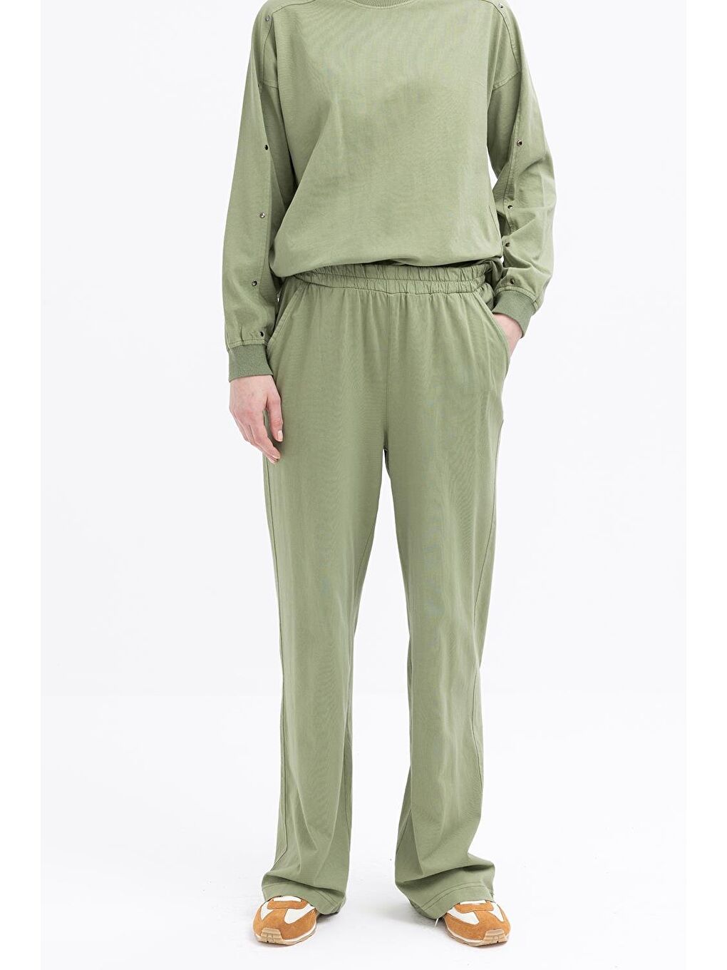 Haki-Ribanalı Pantolonlu Takım-4