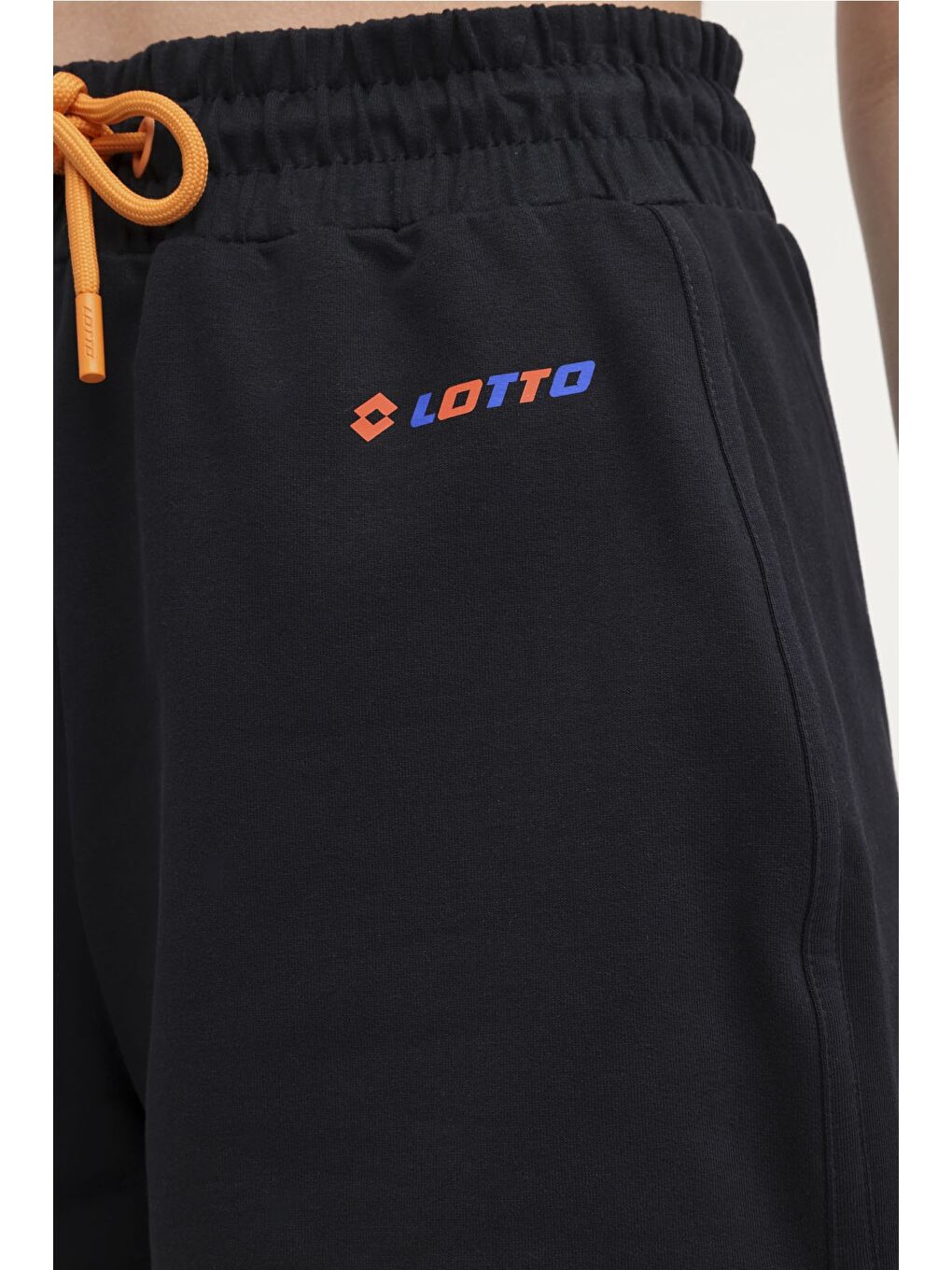 W-SINOR SHORT 4FX Siyah Kadın Şort-3