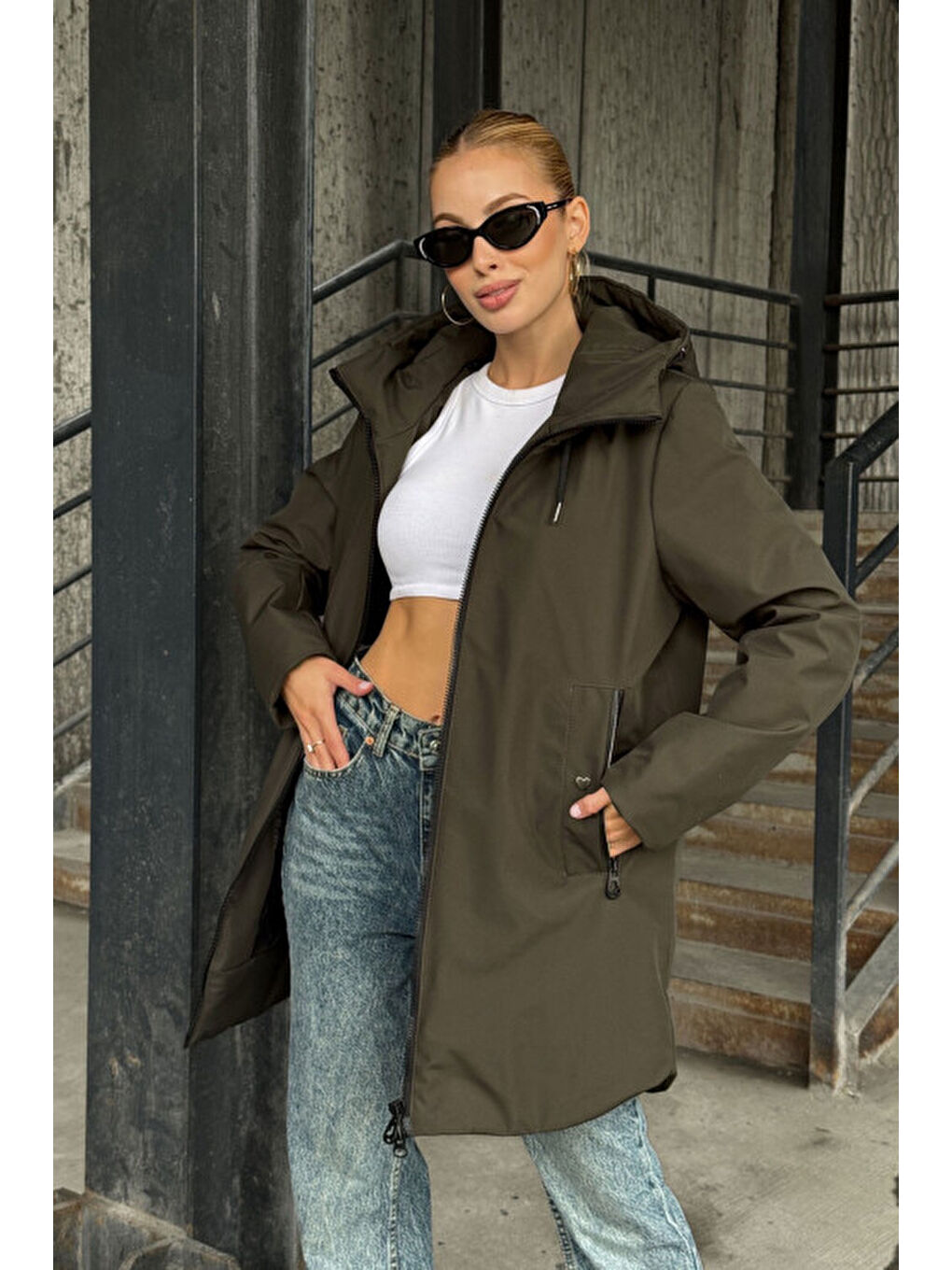 Kahverengi Çift Cepli Kapüşonlu Mont-2