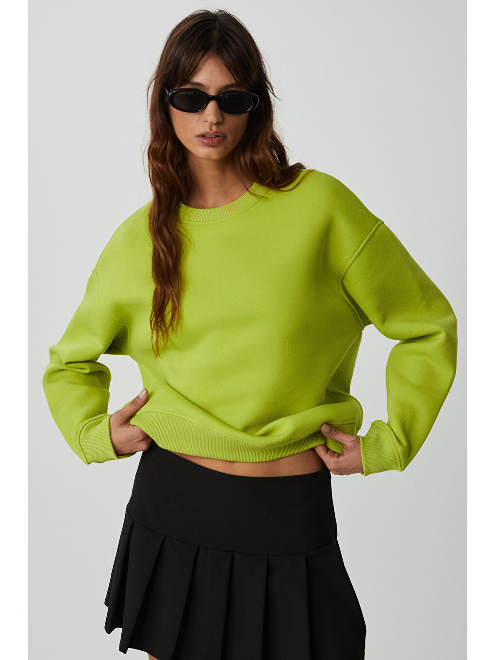 Vaneltına Kadın Organik Pamuklu Yumuşacık İçi Polarlı Yuvarlak Yakalı Fıstık Yeşili Sweatshirt-1