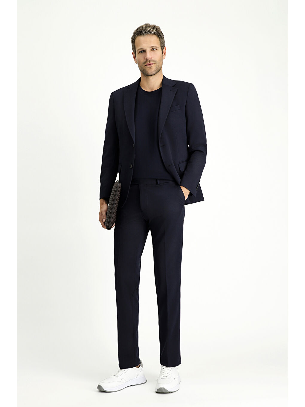 Lacivert Slim Fit Dar Kesim Klasik Takım Elbise-1