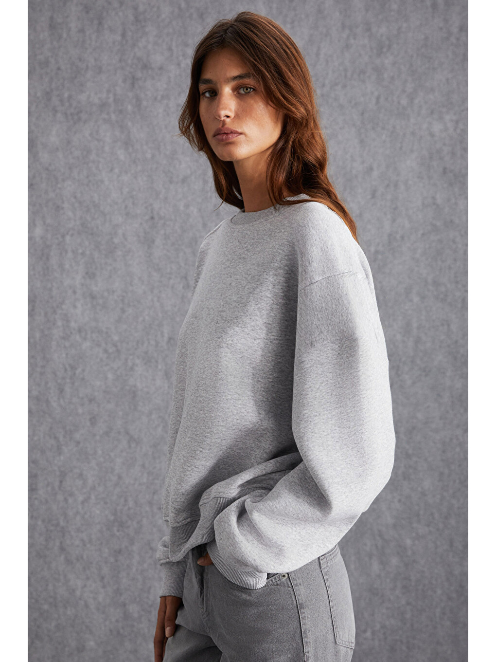 Vaneltına Kadın Organik Pamuklu Yumuşacık İçi Polarlı Yuvarlak Yakalı Gri Melanj Sweatshirt-6