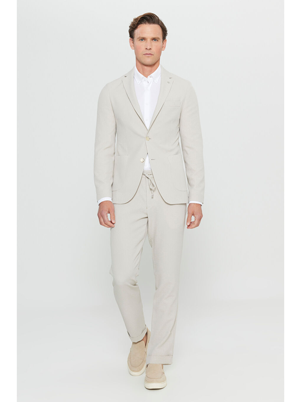 Erkek Bej Slim Fit Dar Kesim Mono Yaka Çizgili Gofre Desenli Torba Cepli Esnek Takım Elbise-1