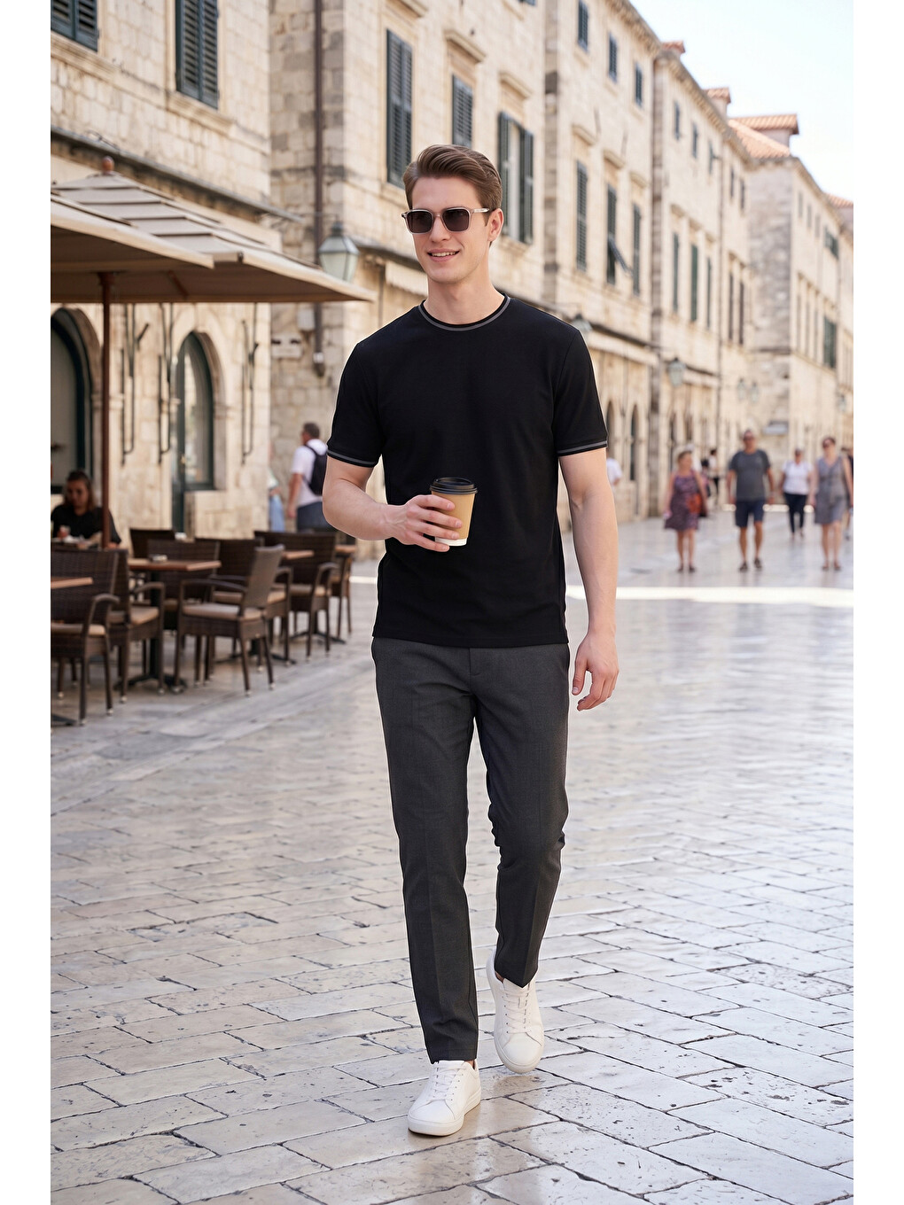 Siyah Pamuklu Regular Fit Şerit Detaylı T Shirt 5904089