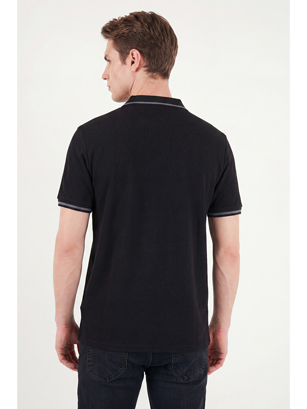 Siyah Pamuklu Regular Fit Şerit Detaylı T Shirt 5904089-6