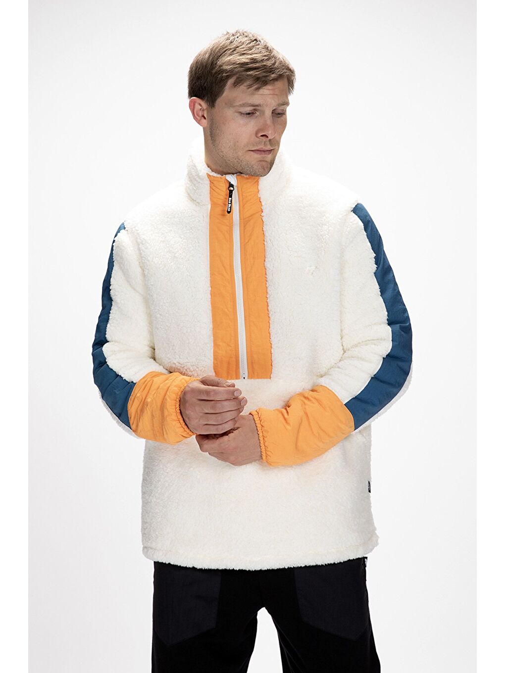 Beyaz Bomb Marshmallow Yarım Fermuarlı Erkek Polar-4