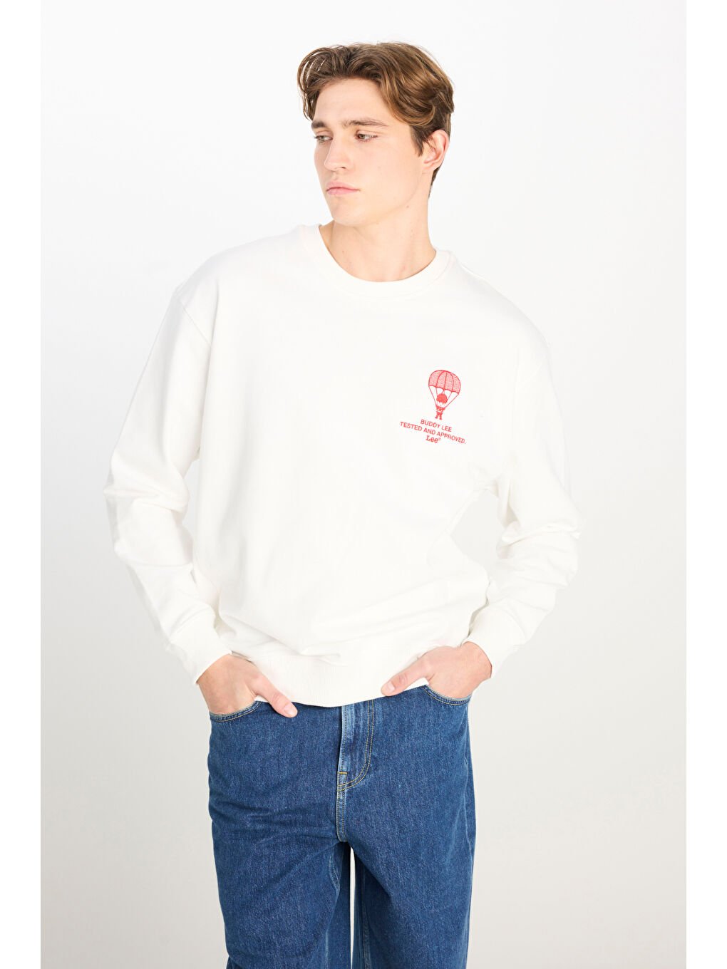 Loose Fit Rahat Kesim Bisiklet Yaka Beyaz Sweatshirt-1