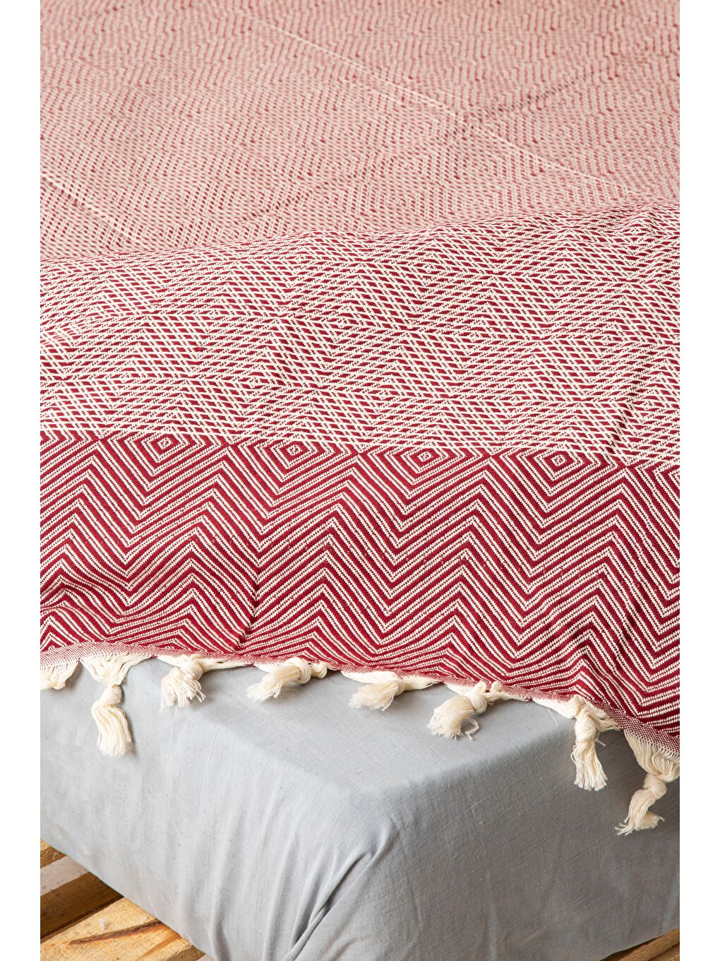 Carnaval Pike Bordo 195x230-1