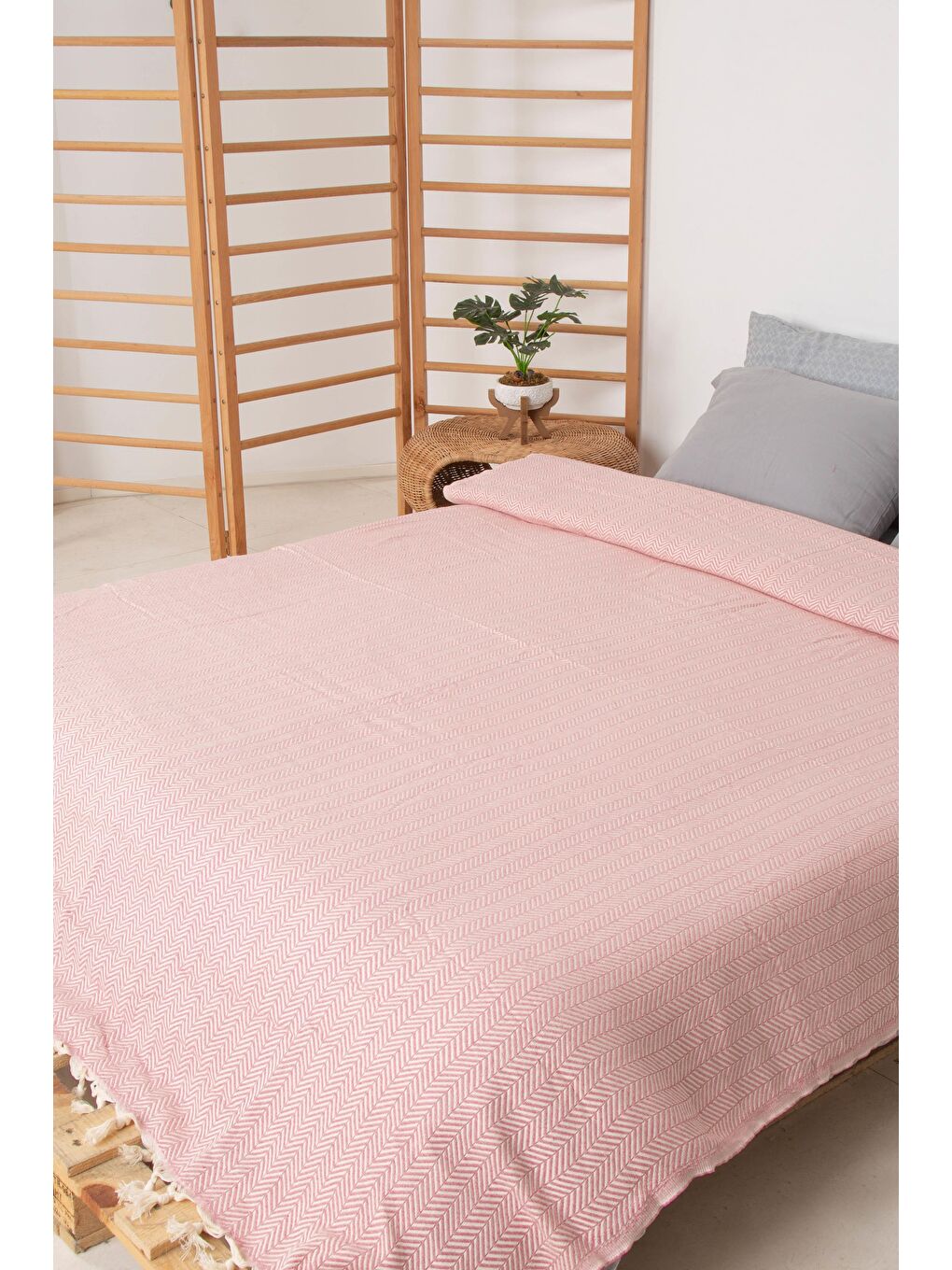 Carnaval Pike Pembe 195x230-1