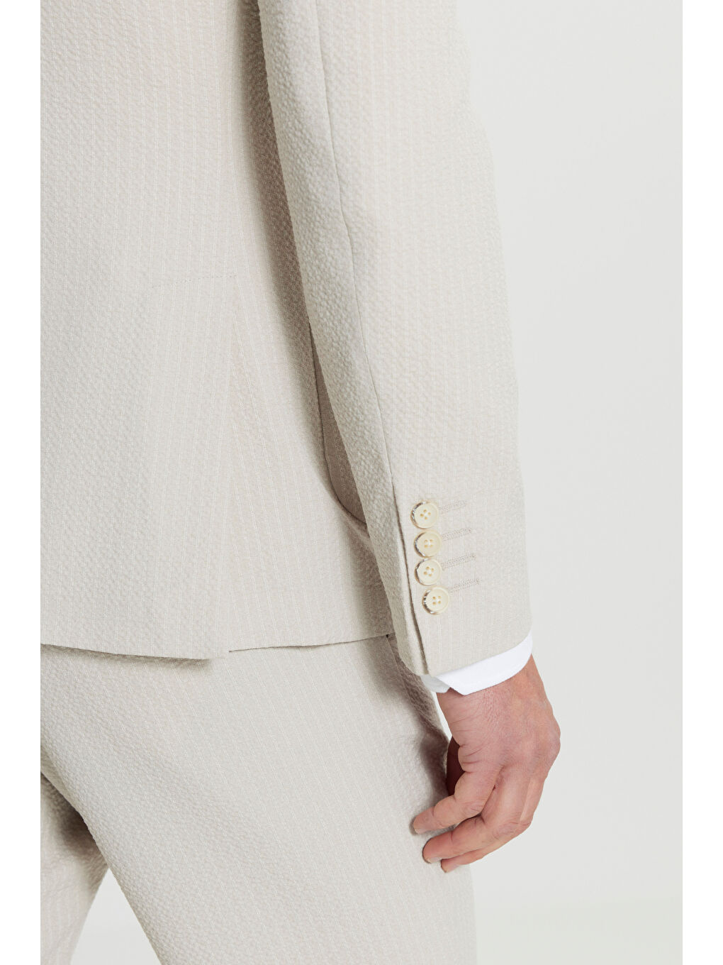 Erkek Bej Slim Fit Dar Kesim Mono Yaka Çizgili Gofre Desenli Torba Cepli Esnek Takım Elbise-5