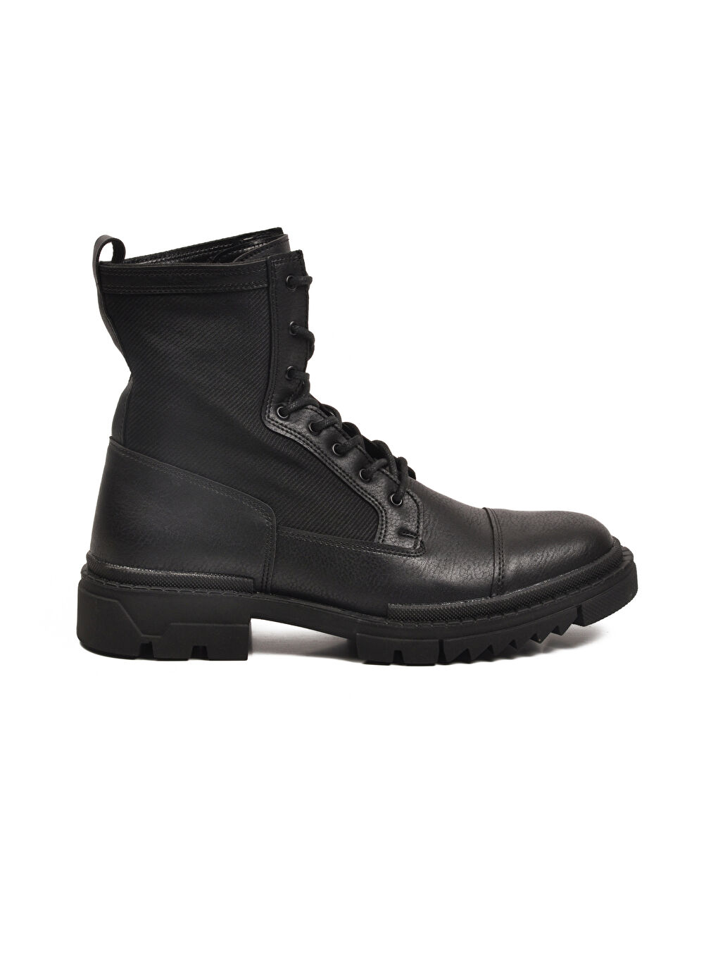 Siyah Bağcıklı Fermuarlı Polarlı Kaymaz Erkek Postal Bot 746 M