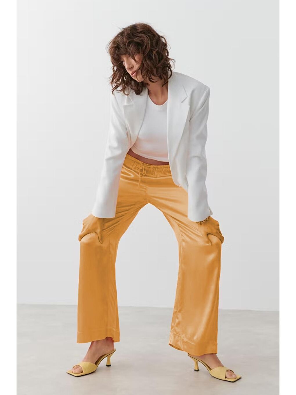 Turuncu Beli Büzgülü Saten Bol Paça Kadın Pantolon Mg2019-3