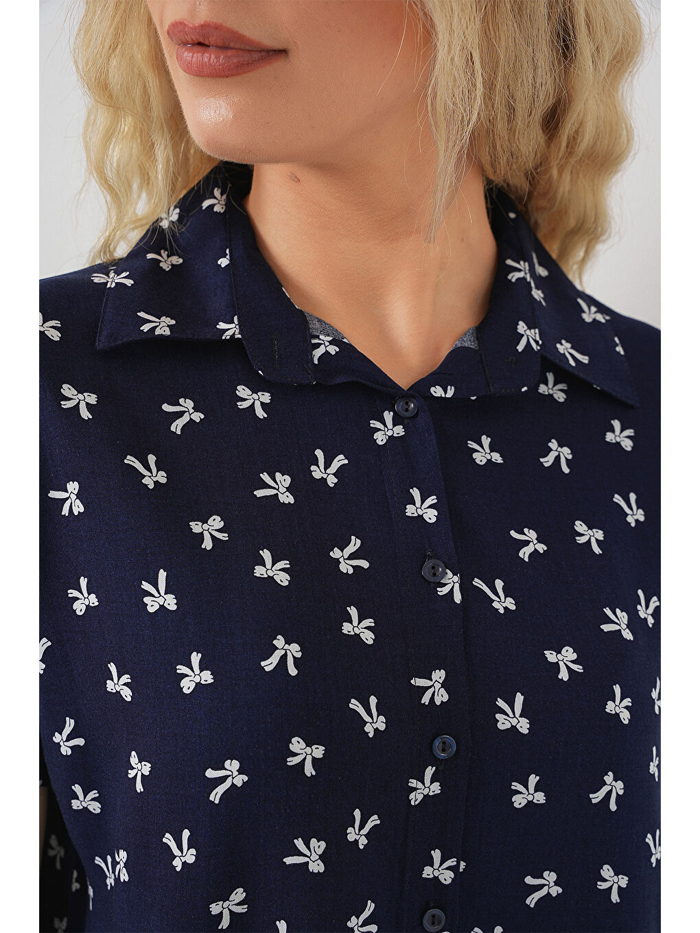 Kadın Kısa Kol Desenli Gömlek 20310 - Lacivert-4