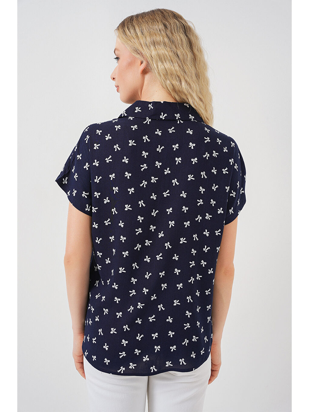 Kadın Kısa Kol Desenli Gömlek 20310 - Lacivert-5
