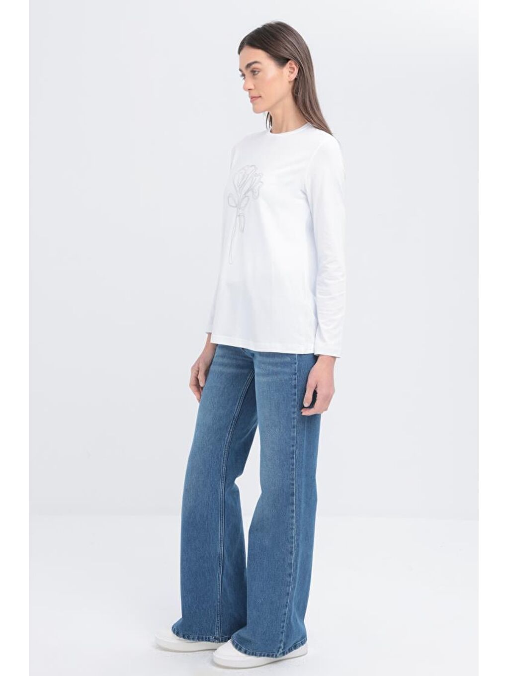 Beyaz Zincir Nakışlı Uzun Kollu Elastanlı T Shirt-2